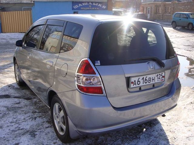 2003 Honda Fit