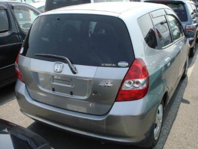 2003 Honda Fit