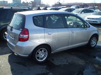 2003 Honda Fit Photos