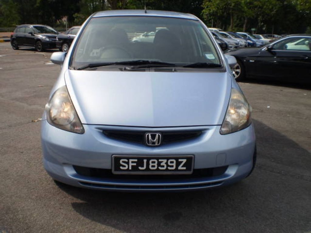 2004 Honda Fit