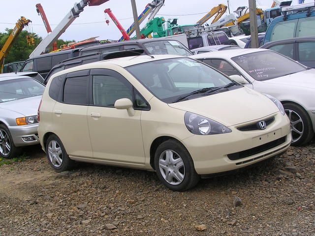 2004 Honda Fit