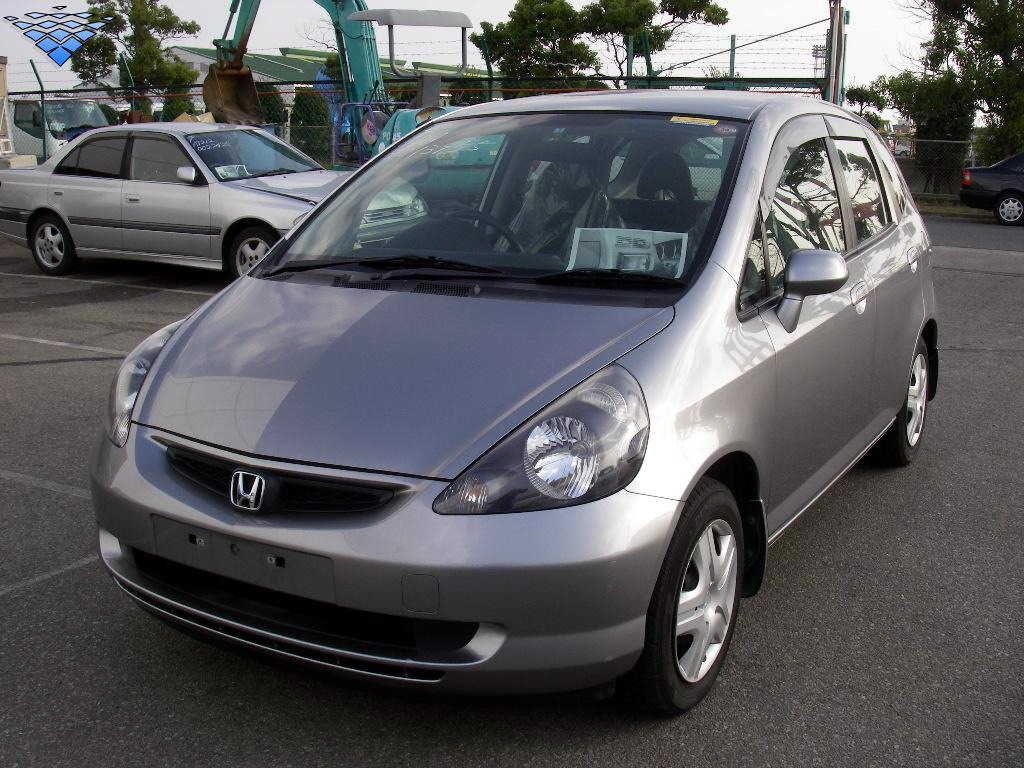 2004 Honda Fit