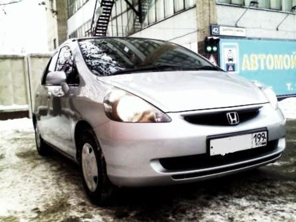 2004 Honda Fit