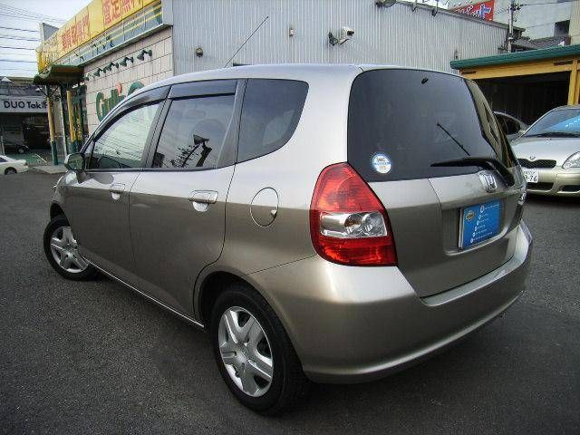 2004 Honda Fit