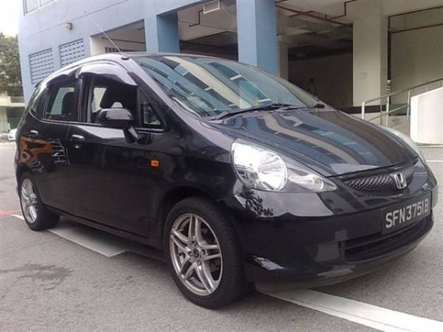 2004 Honda Fit