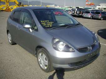 2004 Honda Fit Photos