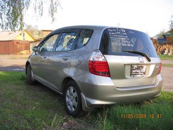 2004 Honda Fit Pictures