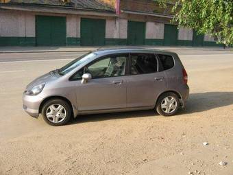 2004 Honda Fit Photos