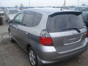 2004 Honda Fit Pictures