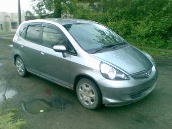 2004 Honda Fit Photos