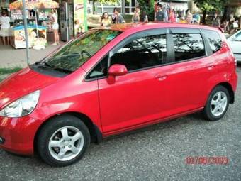 2004 Honda Fit Pictures