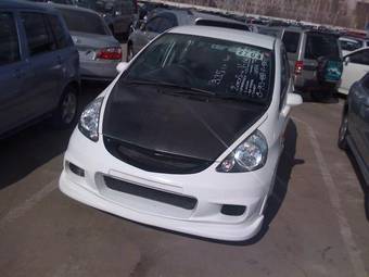 2005 Honda Fit Pictures