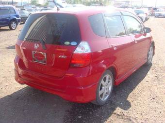 2005 Honda Fit Photos