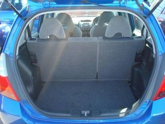 2005 Honda Fit Photos