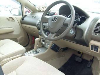 2003 Honda Fit Aria Photos