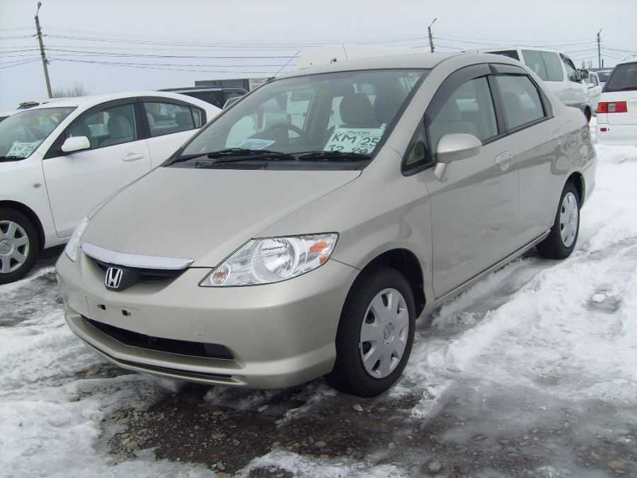 Honda fit aria 2003