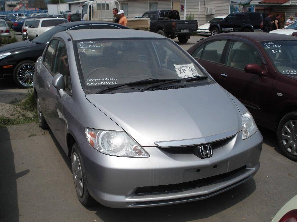 Honda fit aria 2003