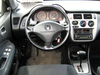 2004 Honda HR-V Photos