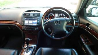 2003 Honda Inspire Photos