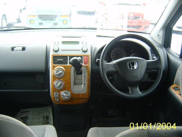 2002 Honda Mobilio