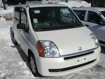 2002 Honda Mobilio Pictures