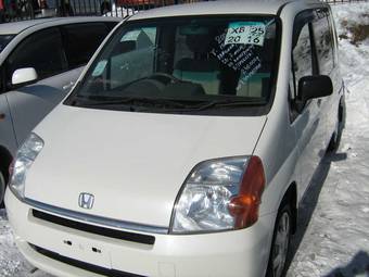 2002 Honda Mobilio Pictures