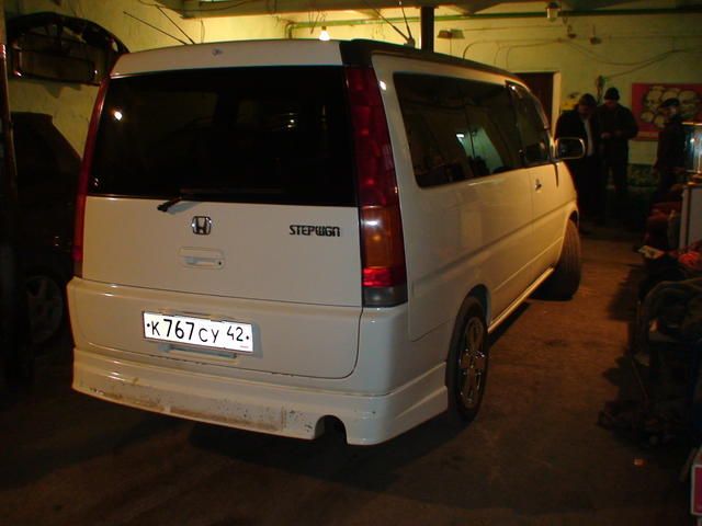 2000 Honda Stepwgn