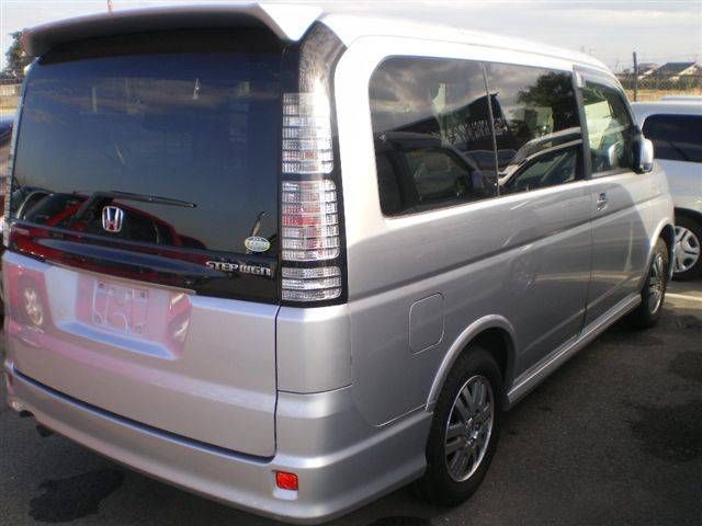 2003 Honda Stepwgn