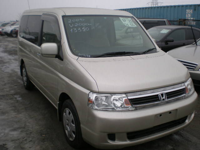 Honda stepwgn 2004