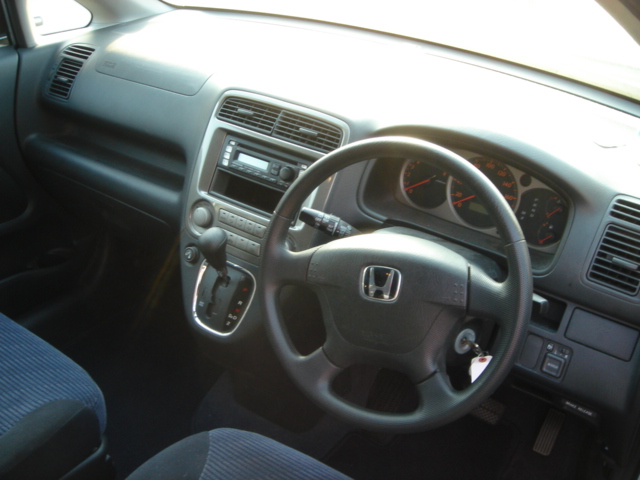 2000 Honda Stream Photos