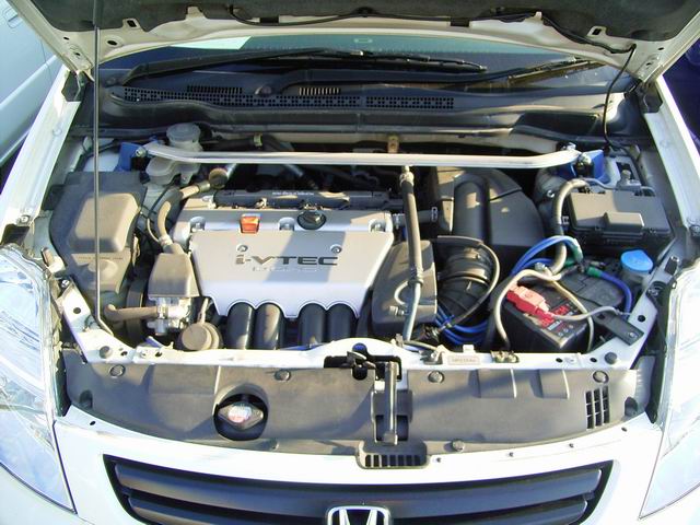 2000 Honda Stream Pictures