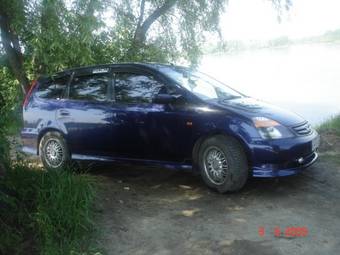 2000 Honda Stream Photos