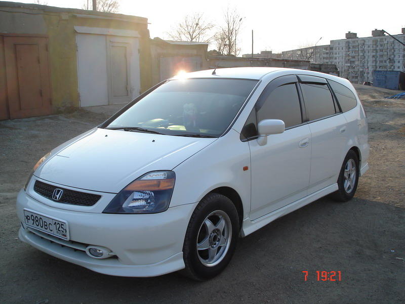 Honda stream 2001 год