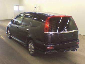 2002 Honda Stream Pics