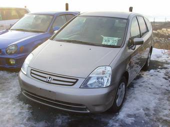 2002 Honda Stream Photos