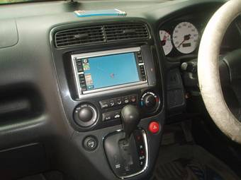 2002 Honda Stream Pictures