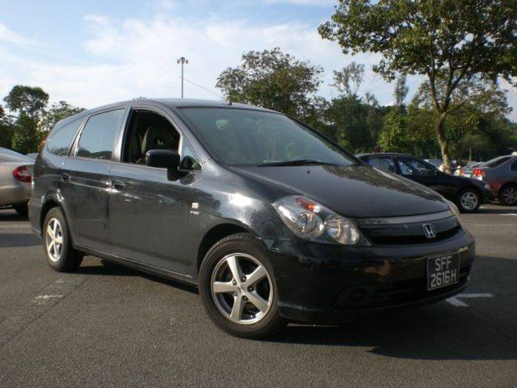 Honda stream 2003 фото