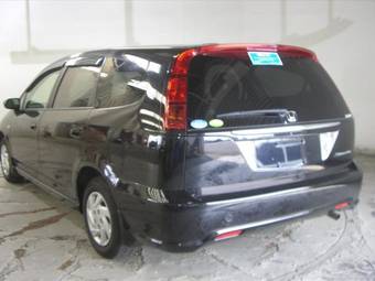 2003 Honda Stream Photos