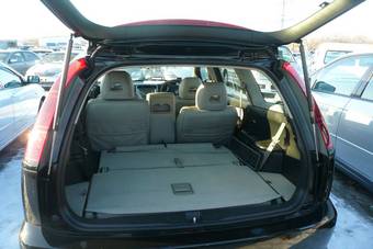 2004 Honda Stream Photos