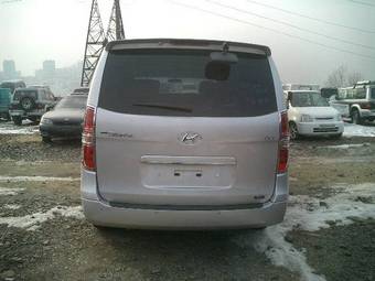 2009 Hyundai Grand Starex Photos