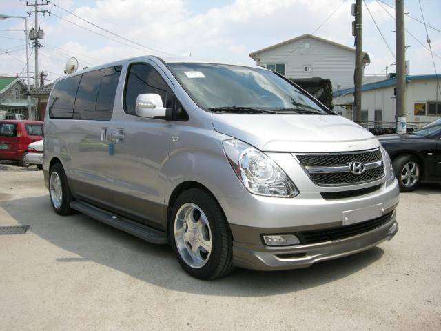 Hyundai starex 2010 года