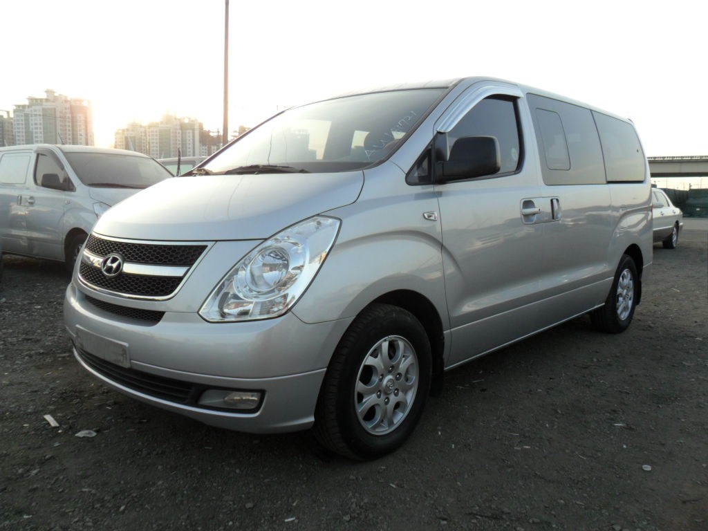 Hyundai starex 2010 года