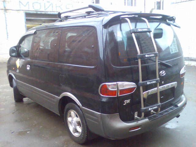 Хендай старекс 2.5 дизель. Hyundai Starex 2003 рамный?. Hyundai Starex 2.5 дизель 2003. Хендай Старекс 2003 дизель. Старекс 2003 года.