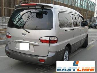 2004 Hyundai Starex Pictures