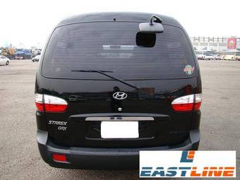 2004 Hyundai Starex Pictures