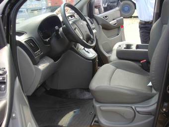 2008 Hyundai Starex Pictures