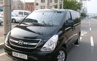 2008 Hyundai Starex Photos