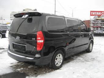 2008 Hyundai Starex Photos