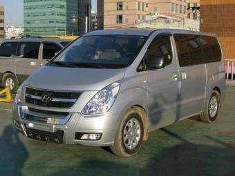 2009 Hyundai Starex Pictures