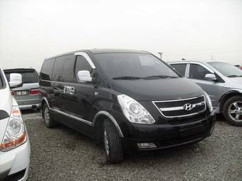 2010 Hyundai Starex Pictures